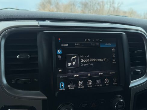 Used 2016 RAM 1500 Big Horn image 10