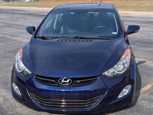 Used 2013 Hyundai Elantra Limited w/ Technology Pkg FWD image 2