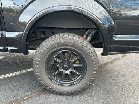 Used 2018 Ford F150 XLT w/ Equipment Group 302A Luxury image 14