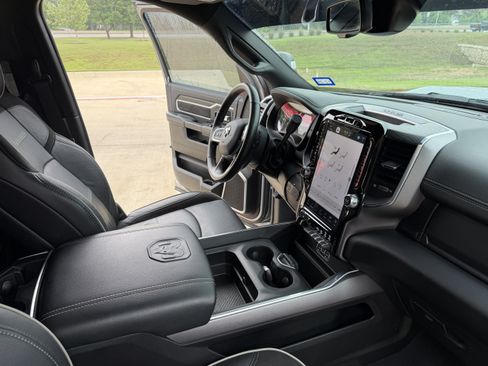 Used 2024 RAM 3500 Laramie w/ Night Edition AWD/4WD image 6