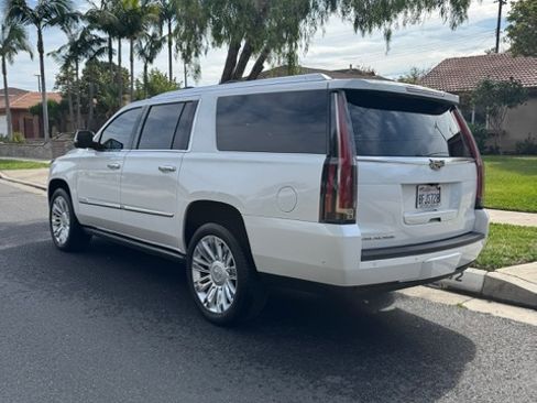 Used 2018 Cadillac Escalade ESV Platinum image 6