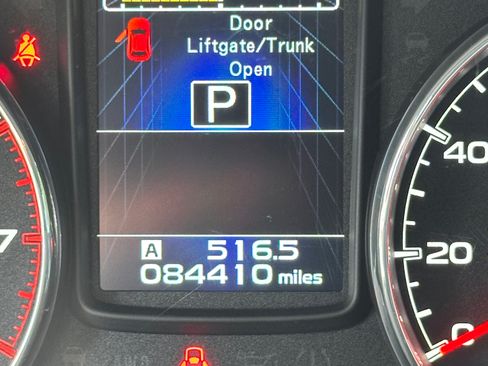 Used 2014 Subaru Outback 2.5i Limited w/ Moonroof Package AWD/4WD image 15