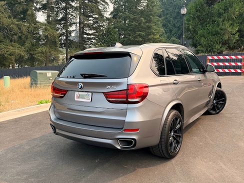 Used 2017 BMW X5 xDrive35d AWD/4WD image 5