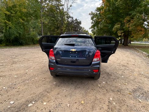 Used 2018 Chevrolet Trax LS image 15