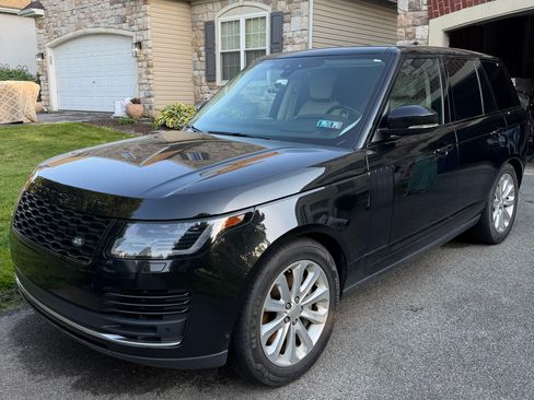 Used 2019 Land Rover Range Rover HSE AWD/4WD image 16