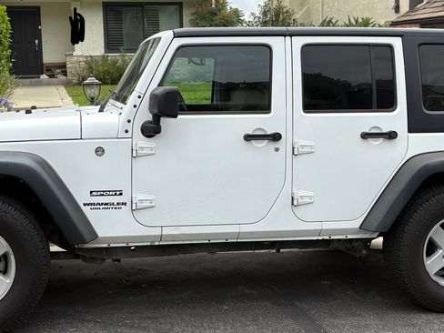 Used 2016 Jeep Wrangler Unlimited Sport w/ Quick Order Package 24S image 1