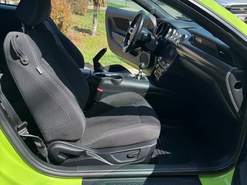 Used 2020 Ford Mustang GT w/ GT Performance Package image 18