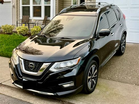 Used 2019 Nissan Rogue SL w/ Premium Package image 5