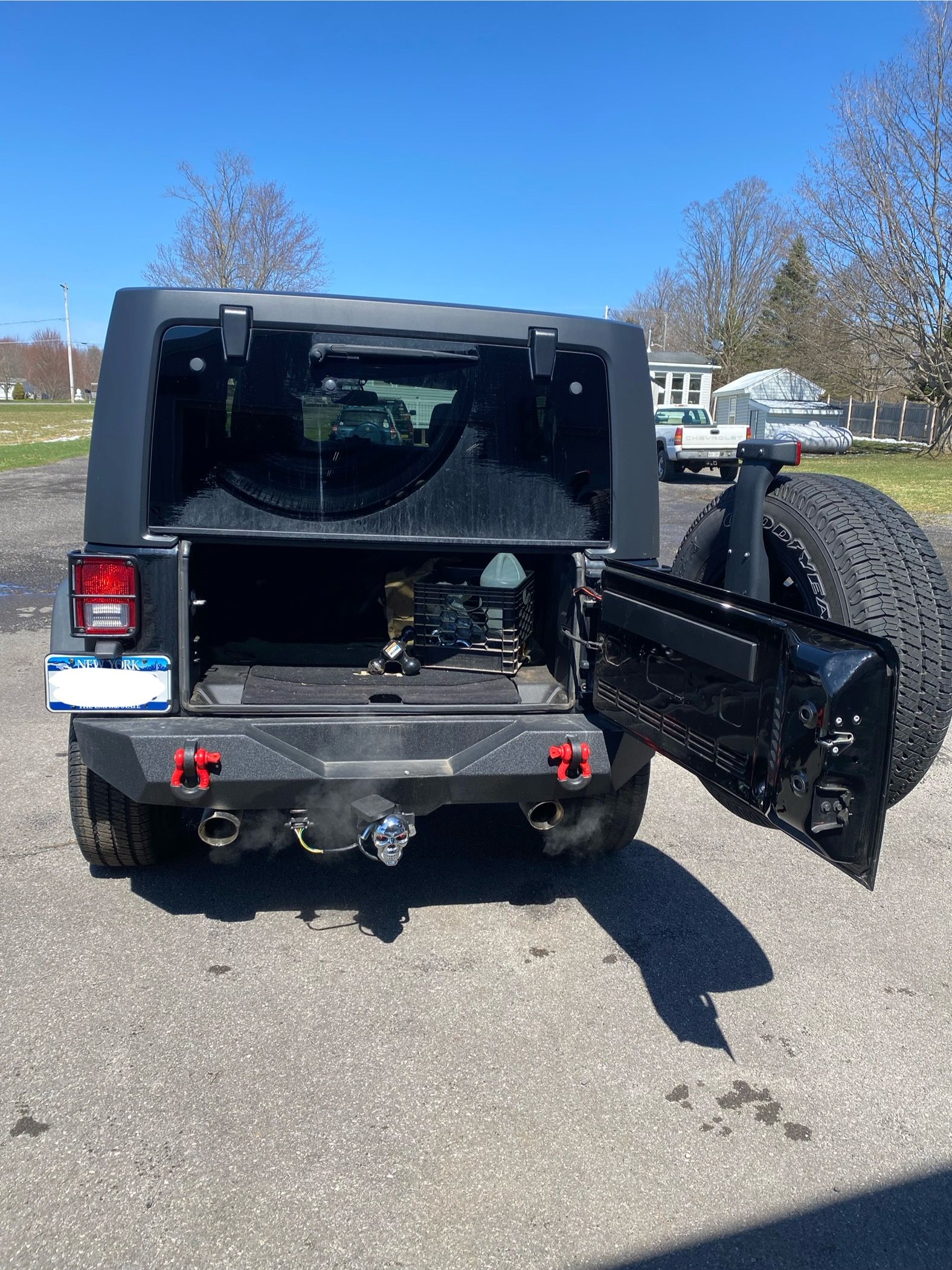 Used 2015 Jeep Wrangler Unlimited Sport AWD/4WD image 12