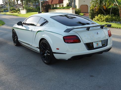 Used 2015 Bentley Continental GT3-R AWD/4WD image 6