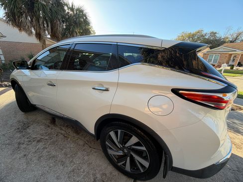Used 2017 Nissan Murano Platinum w/ Platinum Technology Package image 5