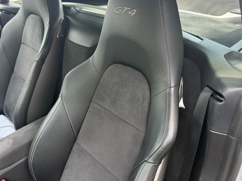 Used 2016 Porsche Cayman GT4 RWD image 11