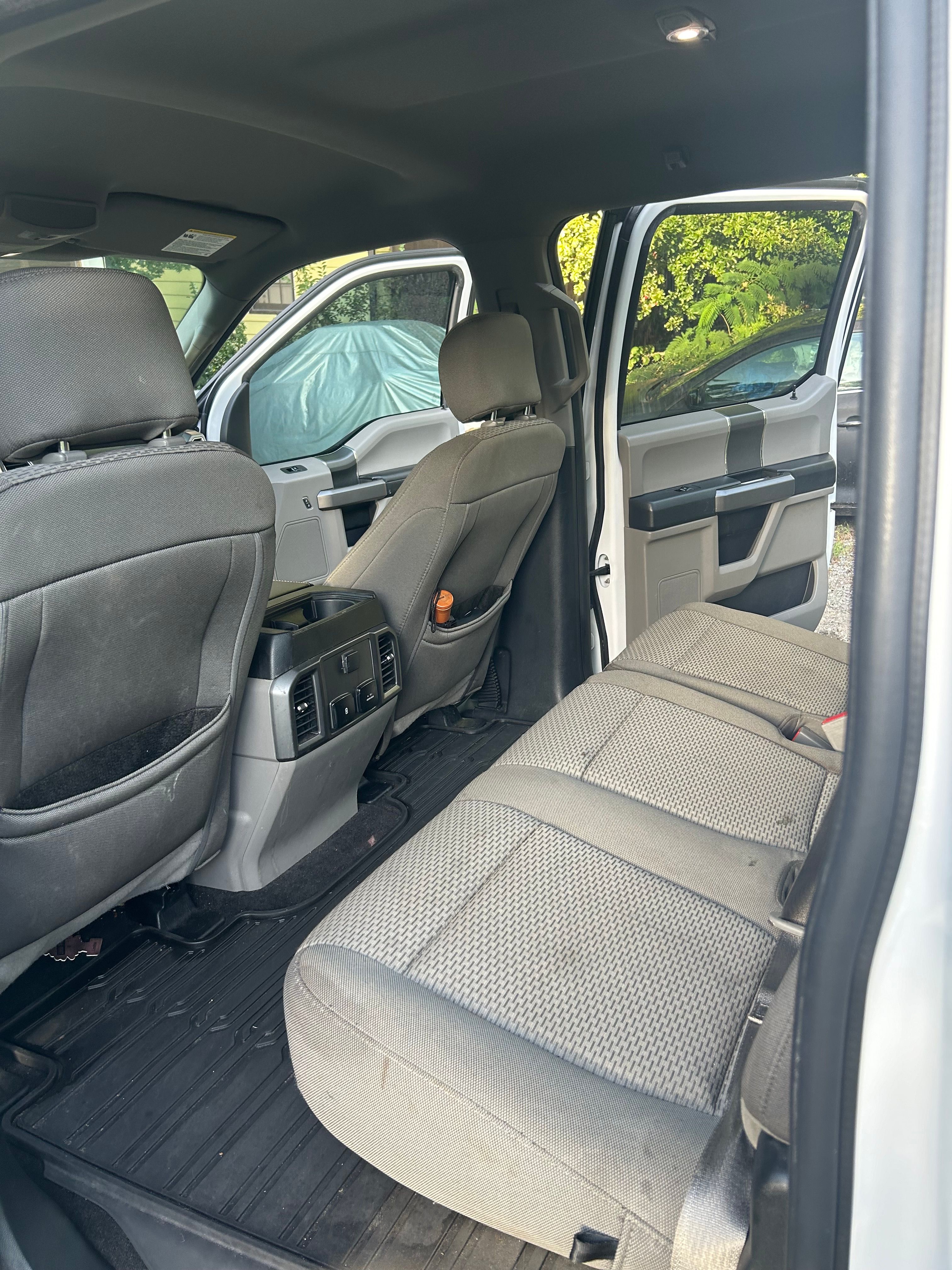 Used 2019 Ford F150 XLT w/ Equipment Group 302A Luxury AWD/4WD image 9