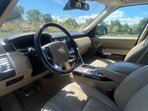 Used 2014 Land Rover Range Rover Long Wheelbase Autobiography image 15