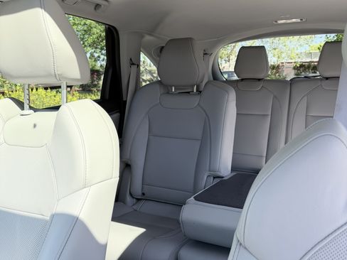 Used 2020 Acura MDX SH-AWD w/ Technology Package image 4