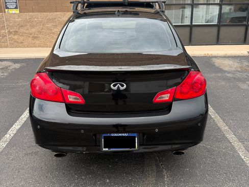 Used 2011 INFINITI G37 x Sedan w/ Premium Pkg AWD/4WD image 2