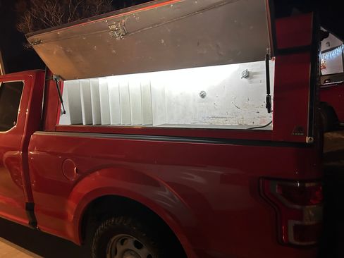 Used 2019 Ford F150 Lariat image 12