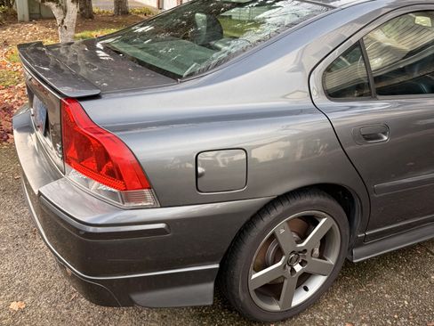 Used 2005 Volvo S60 R image 17