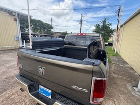 Used 2015 RAM 1500 Laramie Longhorn w/ Convenience Group AWD/4WD image 10