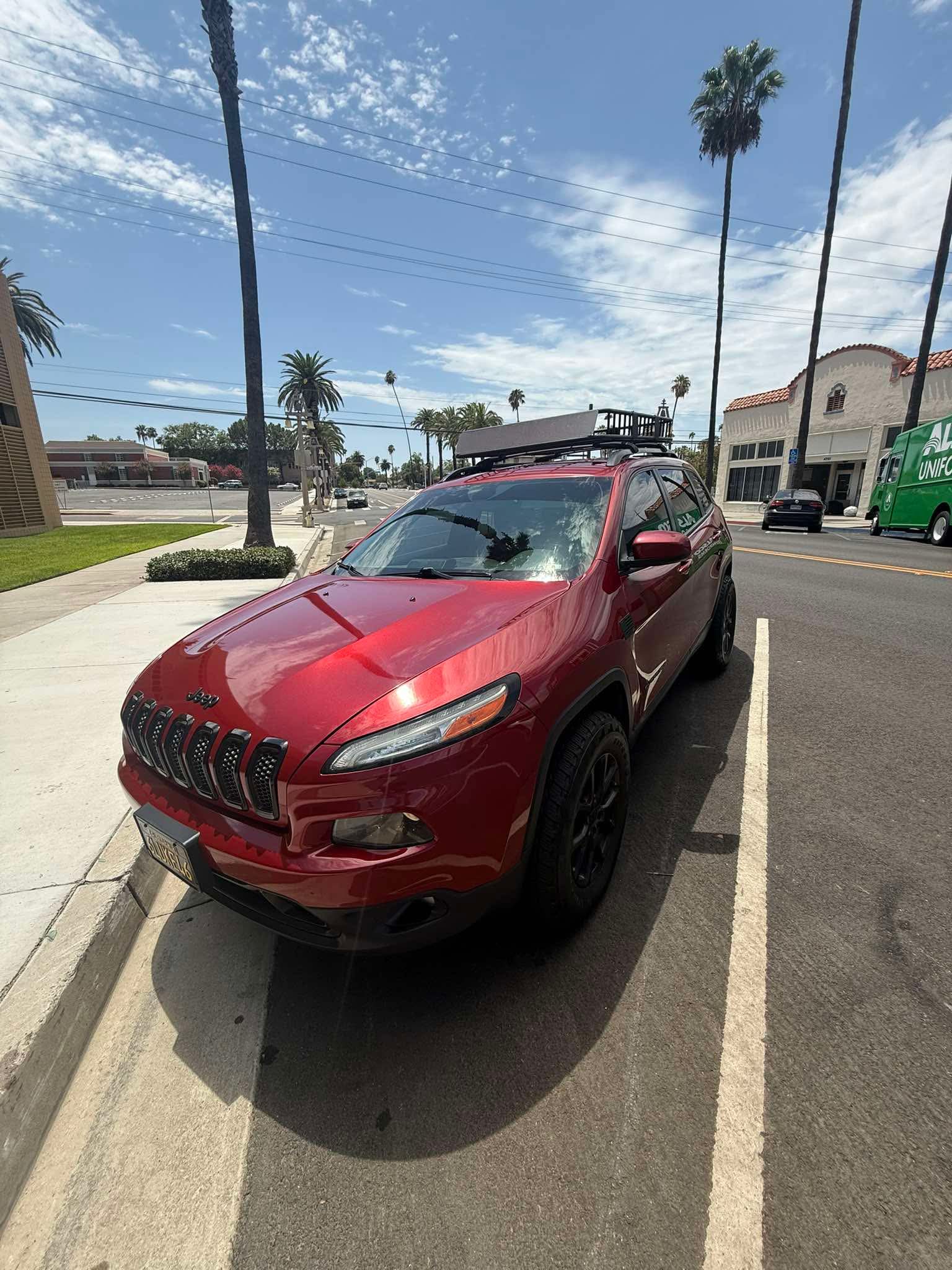 Used 2015 Jeep Cherokee Latitude FWD image 5