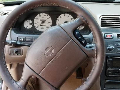 Used 1996 Nissan Maxima SE
