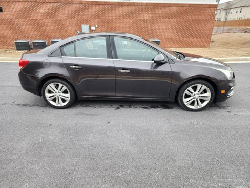 Used 2015 Chevrolet Cruze LTZ image 5