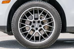 Used 2018 Porsche Macan S AWD/4WD image 11