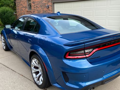 Used 2023 Dodge Charger SRT Hellcat image 2