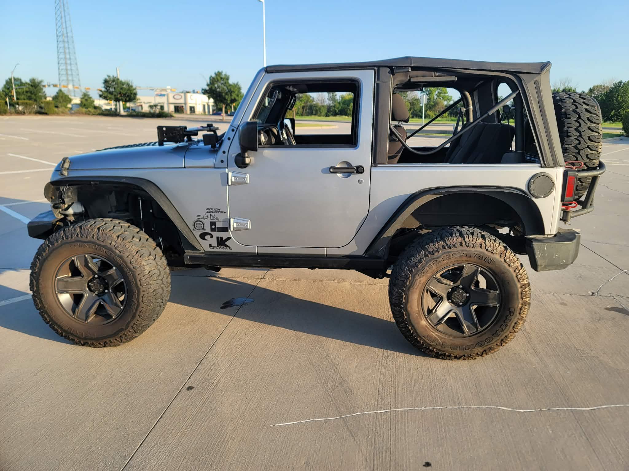 Used 2015 Jeep Wrangler Sport AWD/4WD image 8