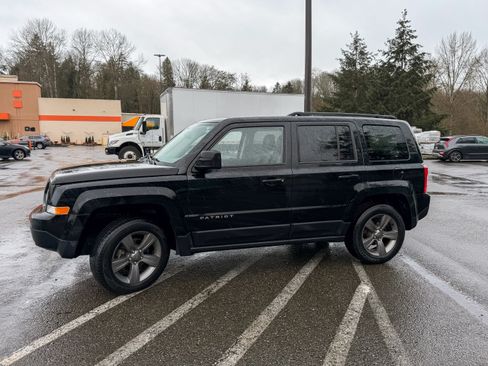 Used 2015 Jeep Patriot High Altitude image 14