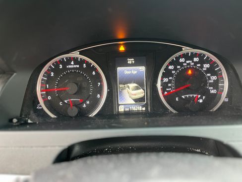 Used 2016 Toyota Camry SE image 8