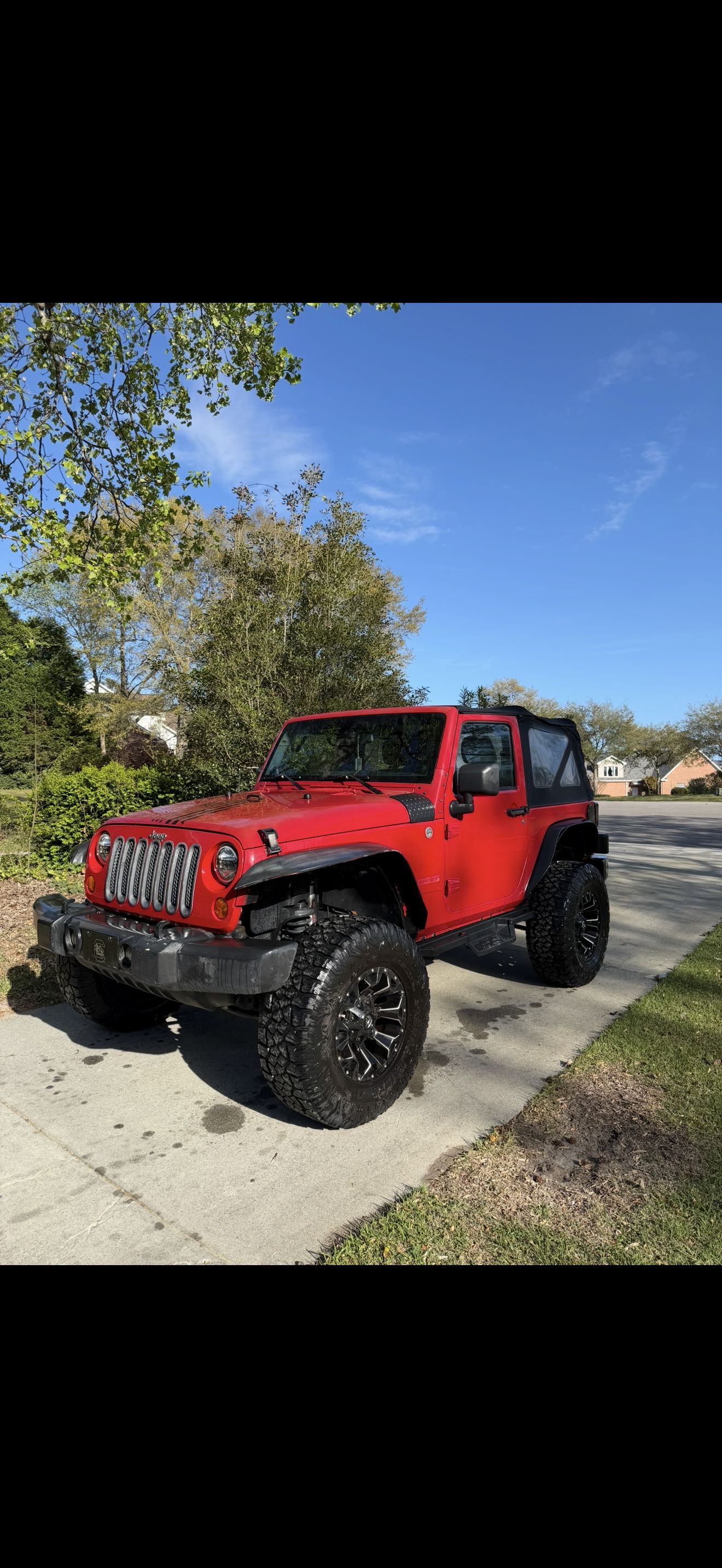 Used 2011 Jeep Wrangler Sport AWD/4WD image 9