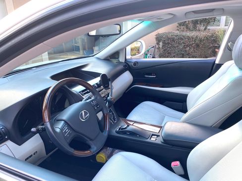 Used 2011 Lexus RX 450h AWD w/ Premium Pkg image 8