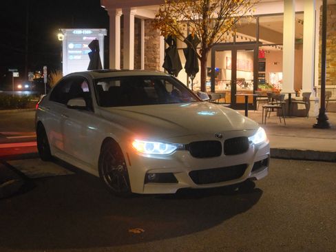 Used 2015 BMW 335i xDrive Sedan image 2