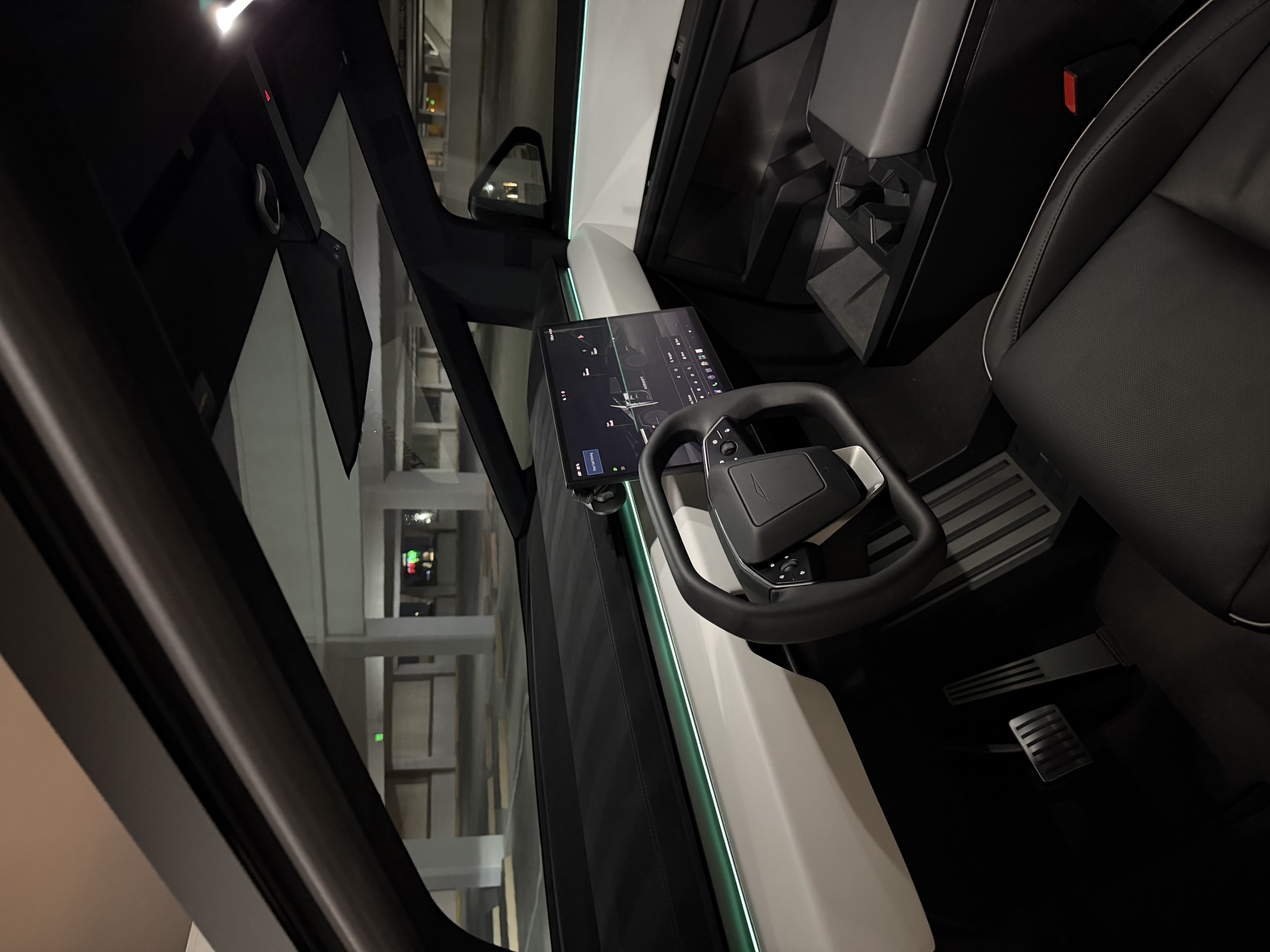 Used 2026 Tesla Cybertruck Cyberbeast AWD/4WD image 11