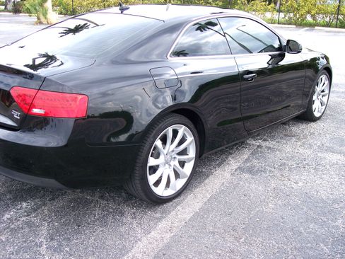 Used 2013 Audi A5 2.0T Premium Plus w/ Premium Plus Pkg AWD/4WD image 2