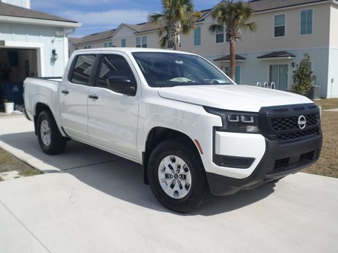 Used 2026 Nissan Frontier S image 3