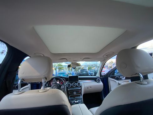 Used 2018 Mercedes-Benz C 300 Sedan image 12