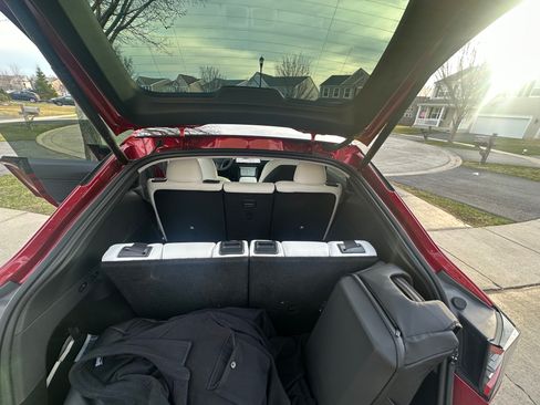 Used 2024 Tesla Model Y Long Range image 12