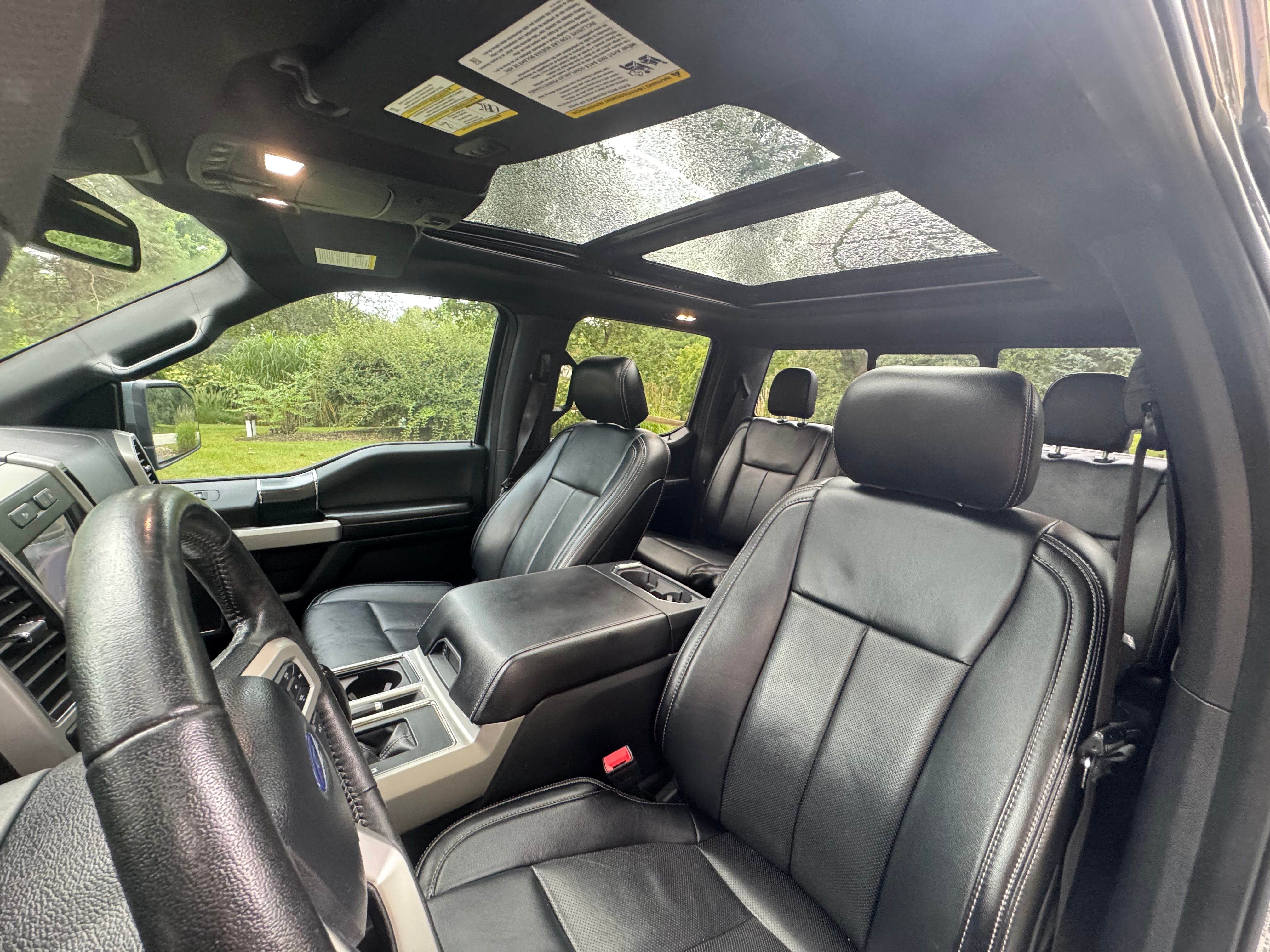 Used 2019 Ford F150 Lariat w/ Equipment Group 502A Luxury AWD/4WD image 25