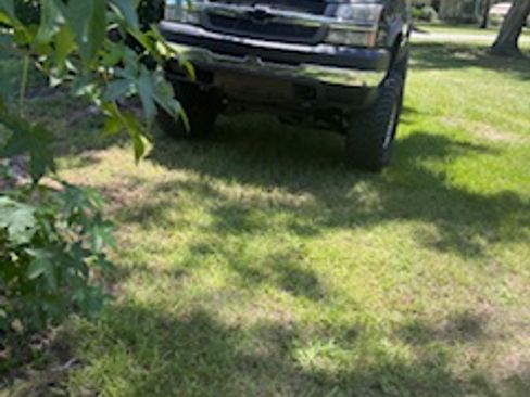 Used 2003 Chevrolet Silverado 2500 W/T AWD/4WD image 2