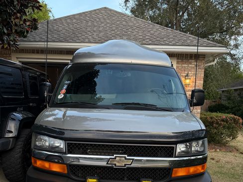 Used 2004 Chevrolet Express 1500 image 4