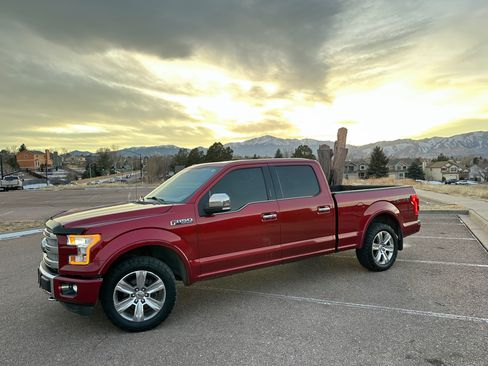 Used 2015 Ford F150 Platinum w/ Technology Package AWD/4WD image 2