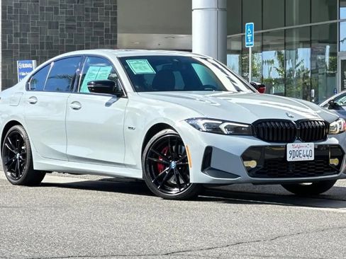 Used 2023 BMW 330e w/ M Sport Package RWD image 1
