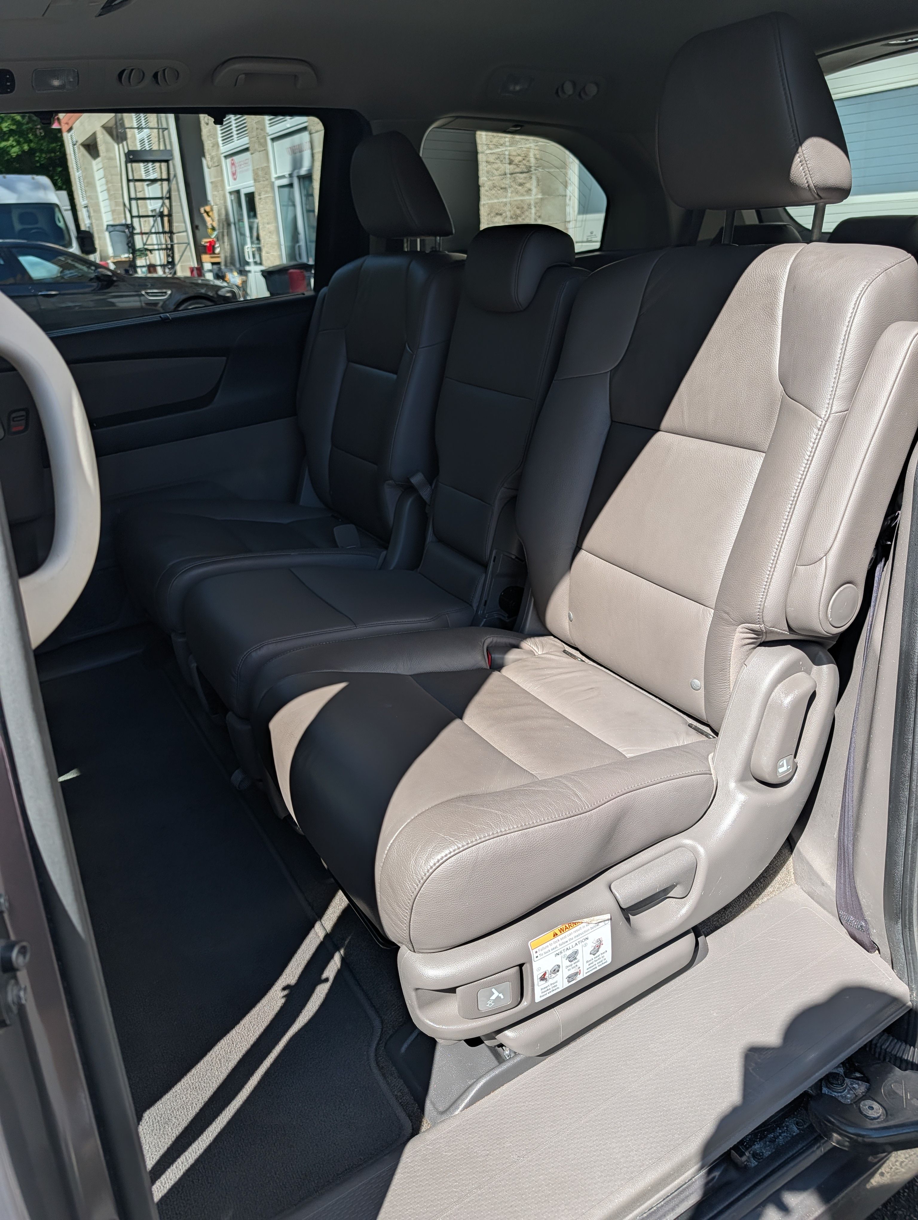 Used 2012 Honda Odyssey Touring image 14