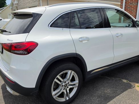 Used 2022 Mercedes-Benz GLA 250 4MATIC image 4