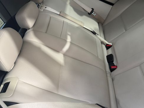 Used 2013 Mercedes-Benz GLK 350 2WD image 13