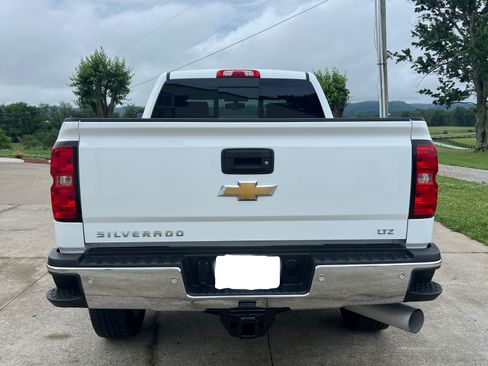 Used 2016 Chevrolet Silverado 2500 LTZ w/ Duramax Plus Package AWD/4WD image 30