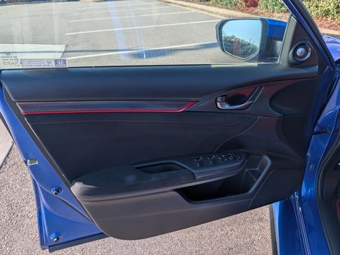 Used 2019 Honda Civic Type R image 19