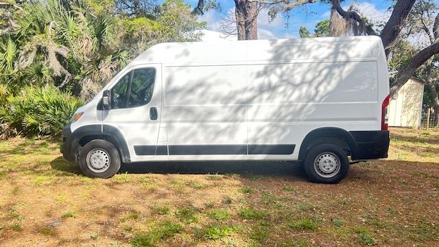 Used 2025 RAM ProMaster 2500 w/ Convenience Group FWD image 1